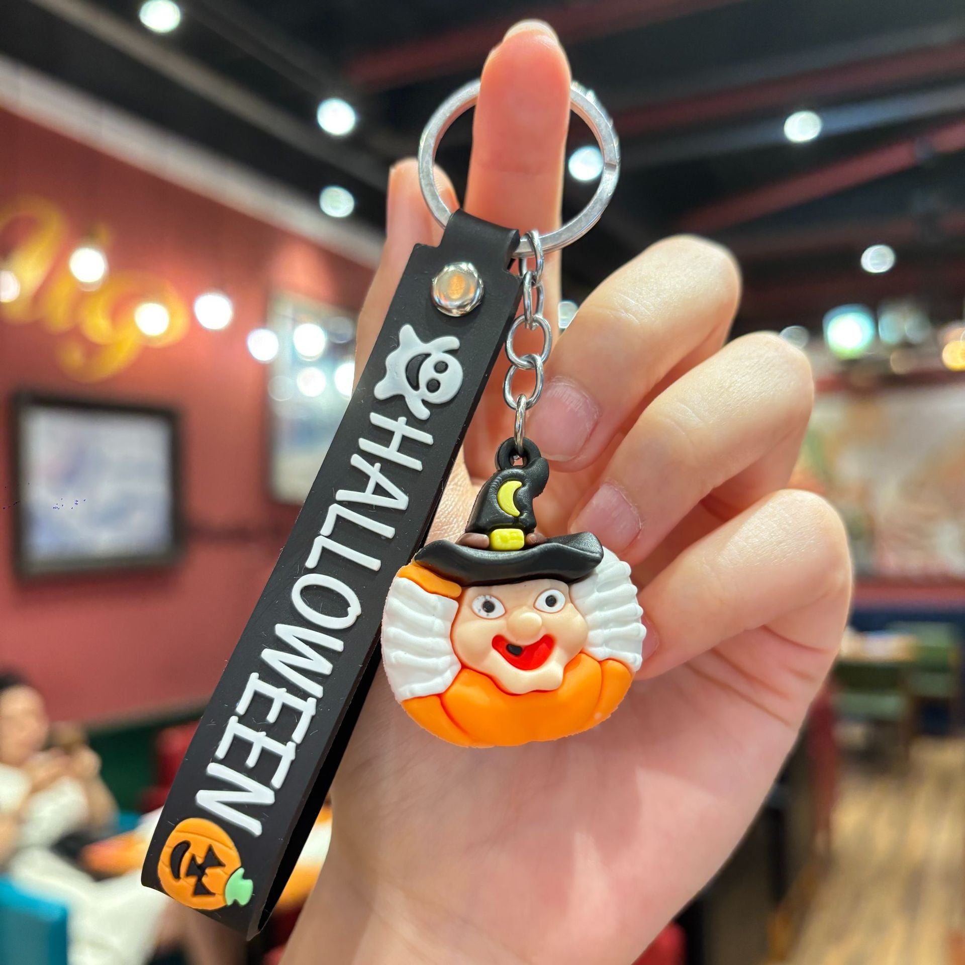 Wholesale  cartoon keychain
